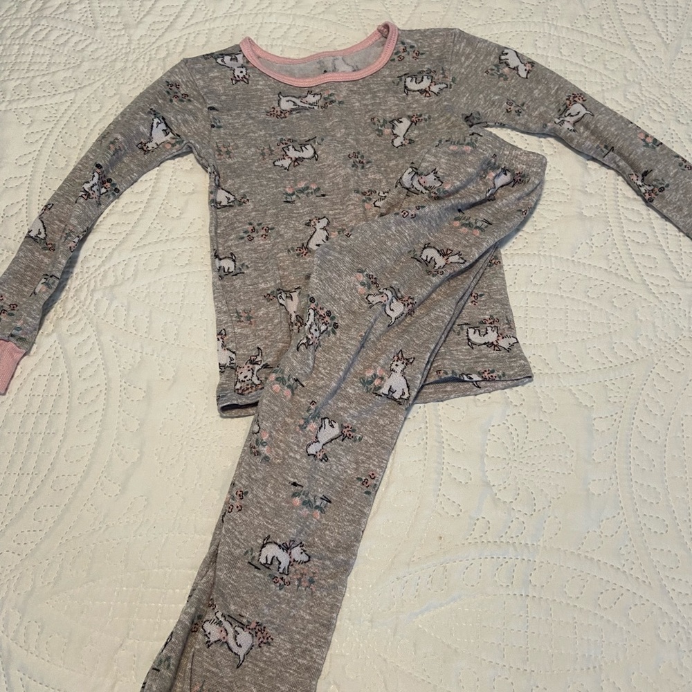 Laura Ashley girls size 5 cozy Westin pajamas